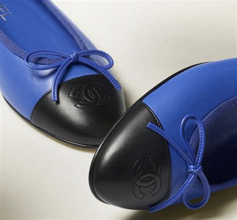 Legendary Chanel ballerina flats: how to distinguish an authentic 